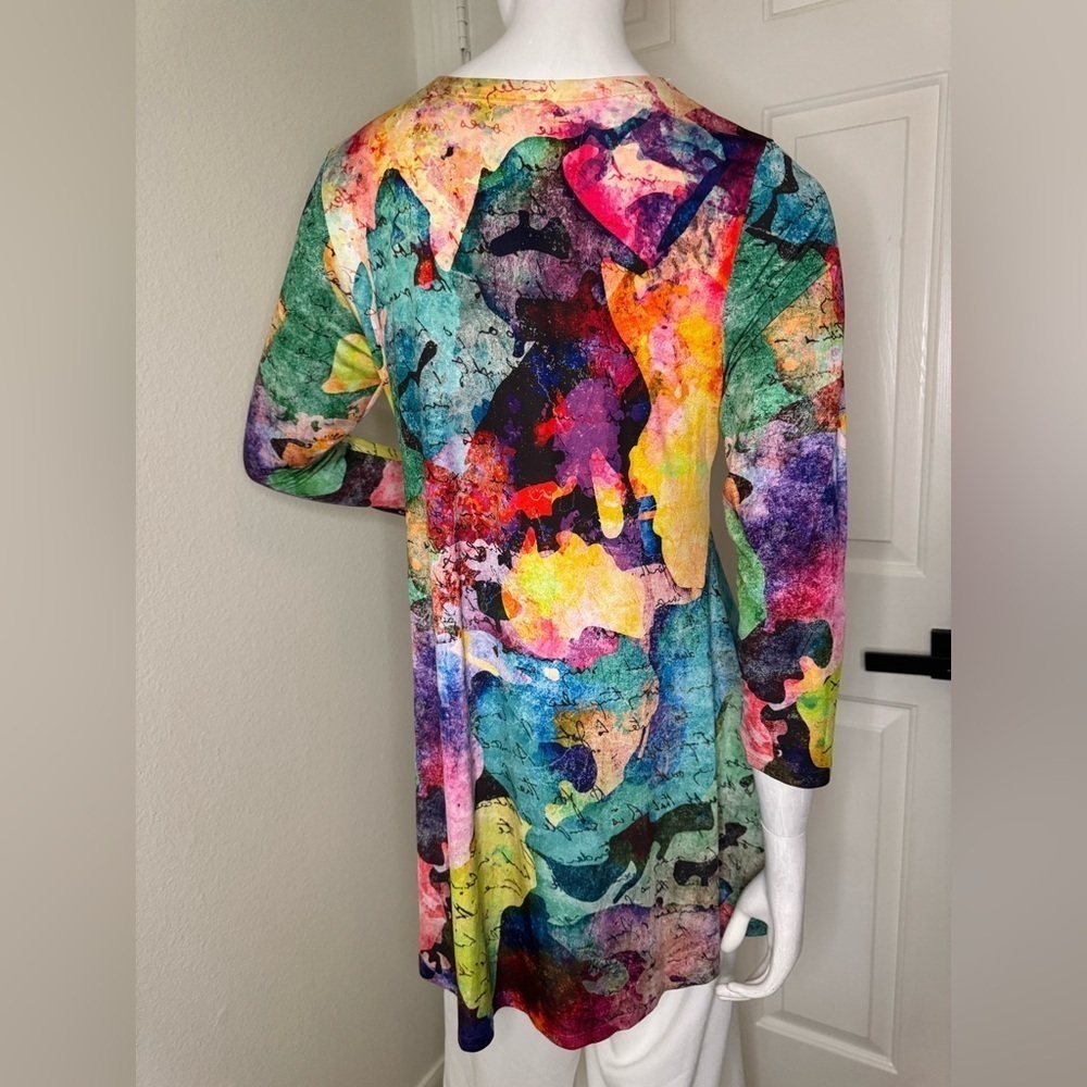 Amma Colorful Abstract Long Sleeve Tunic Size Medium. I#54 - Picture 7 of 9